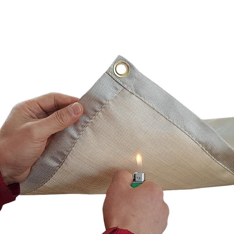 キャンプ用耐火マット 耐熱ブランケット アウトドアファイヤー - Heat Resistant Mat のレビューと価格